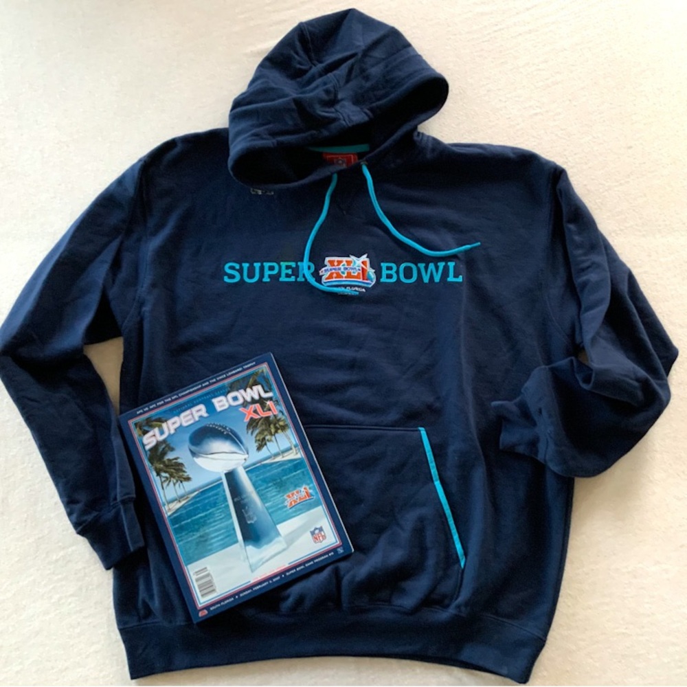 Super Bowl XLI Sweatshirt & Program